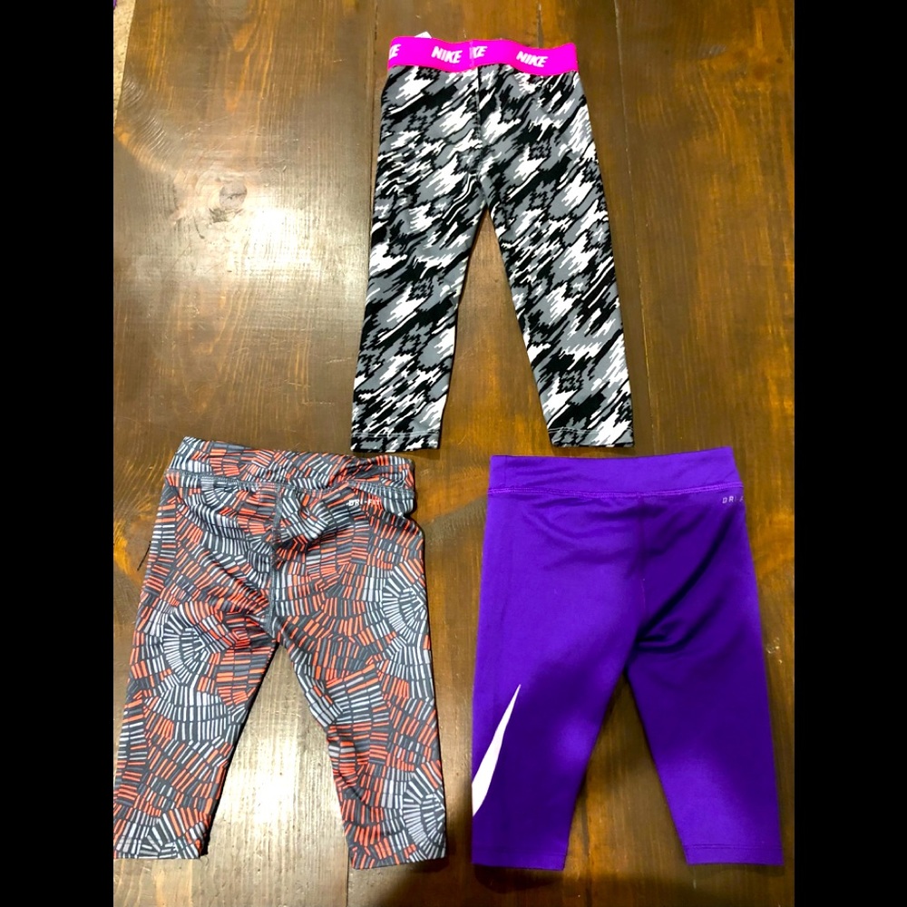 Nike girl bottoms